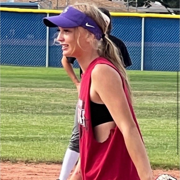 LIKE THIS TO BE NOTIFIED WHEN I GO LIVE - Picture 5 of 6